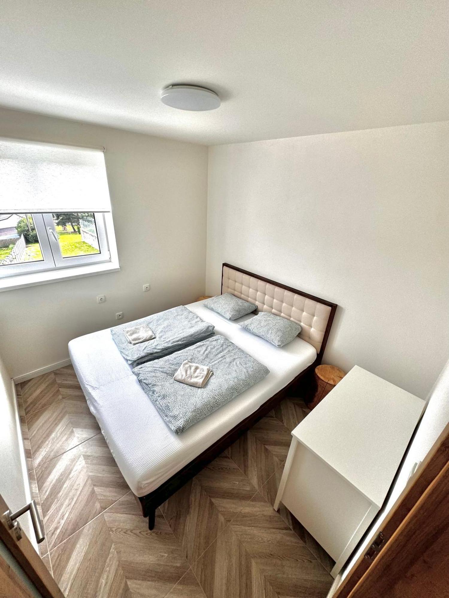 Appartamento Kopr Přítluky Esterno foto